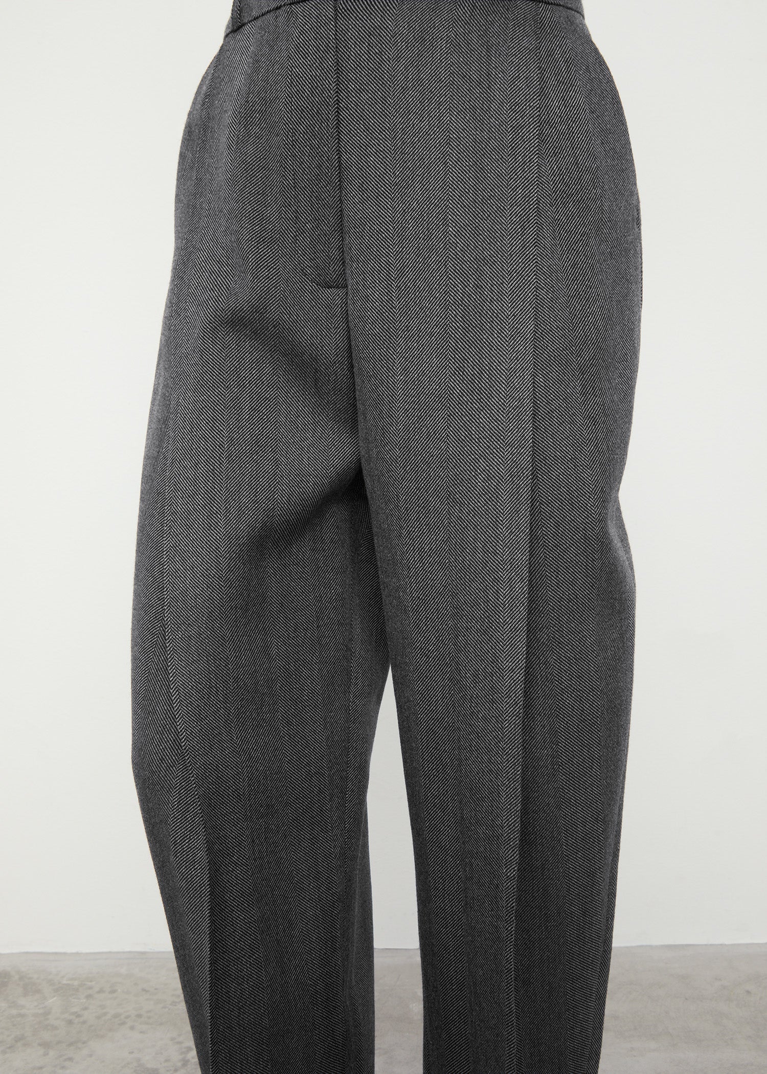 Deep pleat trousers grey herringbone